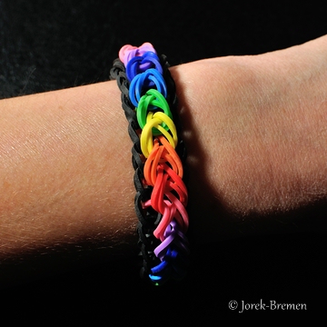 Rainbow Loom Armband