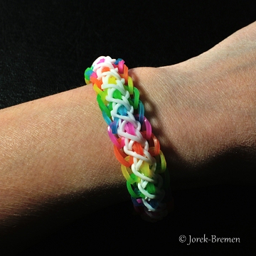 Rainbow Loom Armband