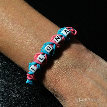 Rainbow Loom Armband